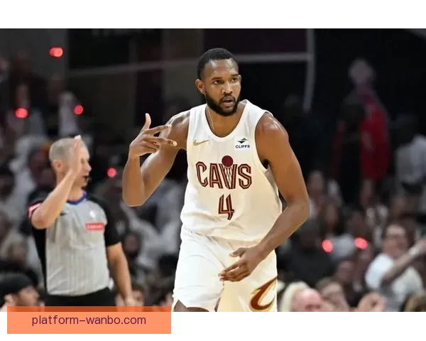 阿特金森称老詹防守能力被低估有效限制莫布利发挥